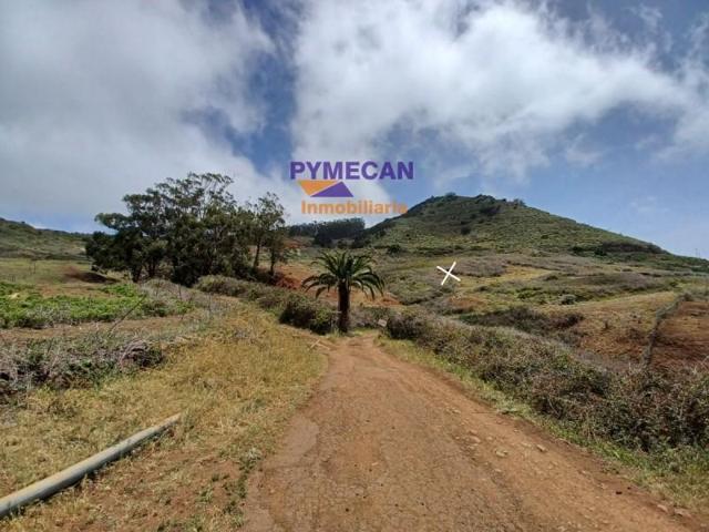 Terreno en venta en La Laguna, La Laguna photo 0