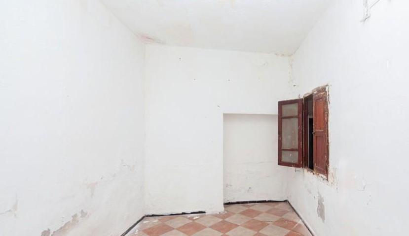Piso en venta en Alberic, Metro alberic photo 0