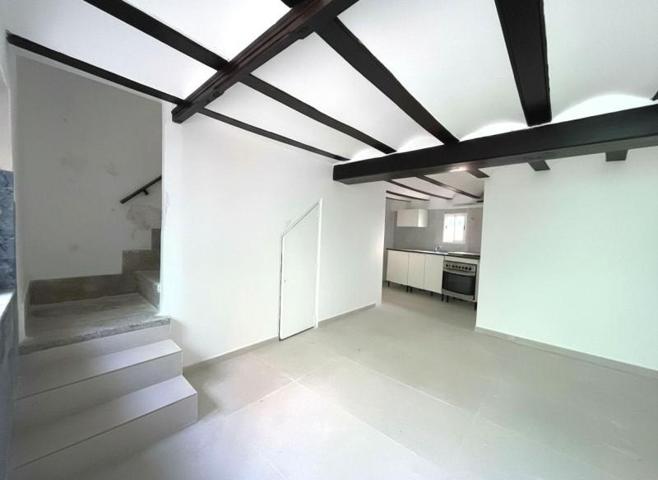 Casas de pueblo en venta en Requena, Barrio de la penas photo 0