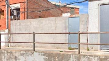Terreno en venta en Badalona, Sistrells photo 0