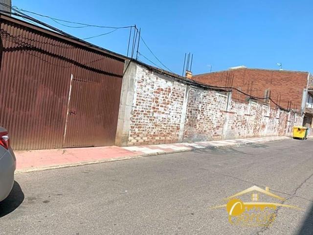 Terreno en venta en Calamonte, Calle Monseñor Romero, 06810 photo 0