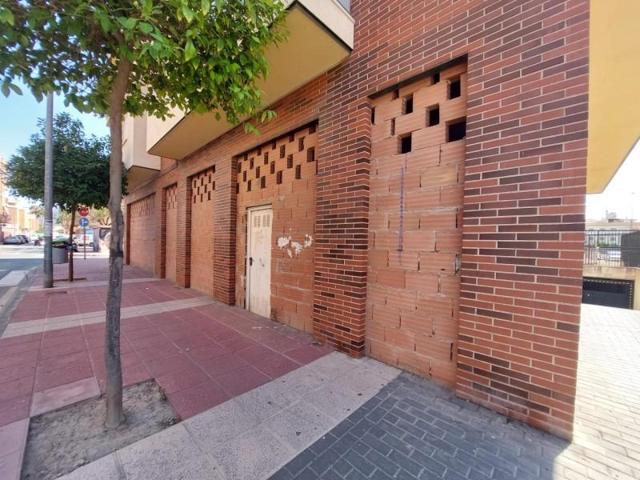 Local comercial en venta en Murcia, Puente Tocinos photo 0