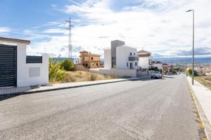 Parcela en venta en Peligros photo 0