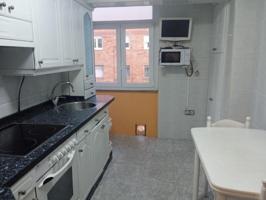 Piso en venta en Avilés, La Luz photo 0