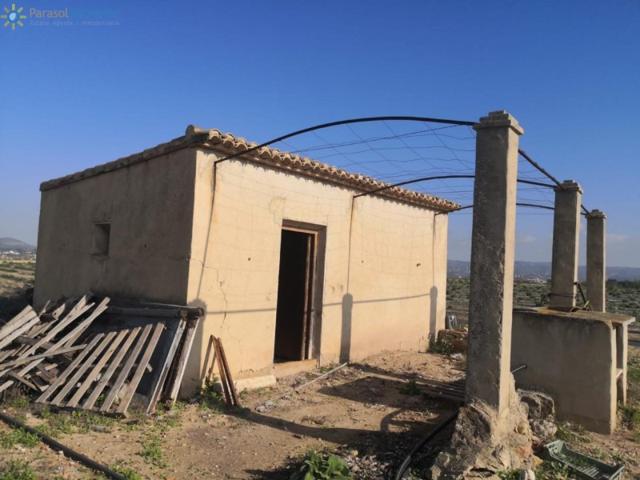 Casa con terreno en venta en Benigànim, A las afueras photo 0