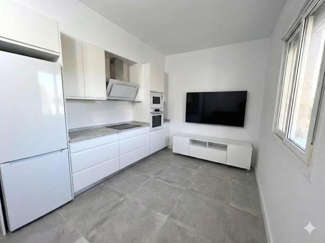 Piso en venta en Elche, Plaza Madrid photo 0