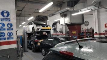 Local comercial en venta en Madrid, Canillejas photo 0