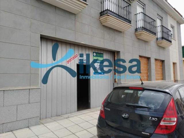 Local comercial en venta en Talavera la Real, TALAVERA LA REAL photo 0