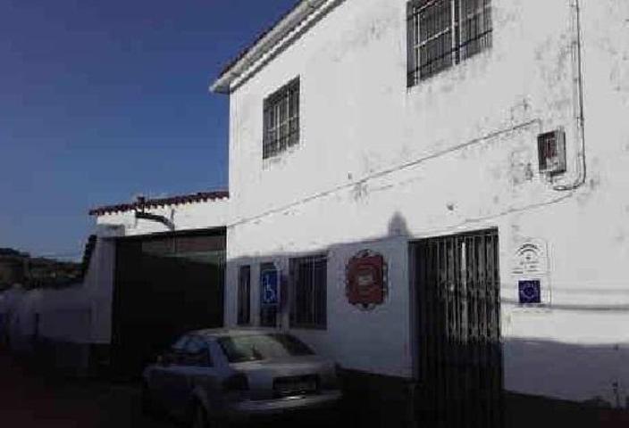 Nave industrial en venta en Cala, Cala photo 0