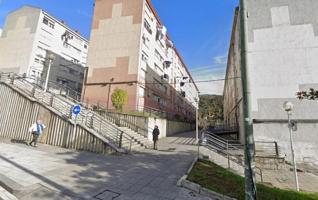 Piso en venta en Bilbao, Otxarkoaga photo 0