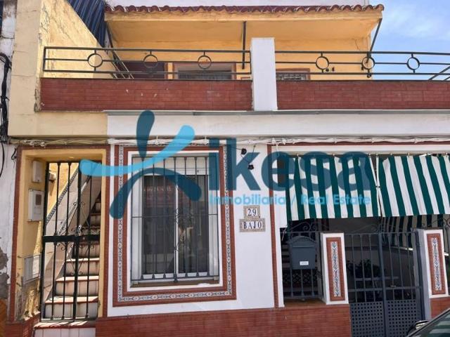 Piso en venta en Alcalá de Guadaira, La Paz - Montecarmelo photo 0