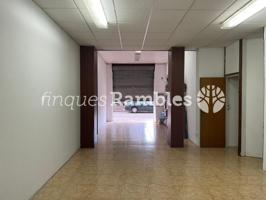 Local comercial en venta en Santa Margarida de Montbui, Cerca de igualada photo 0