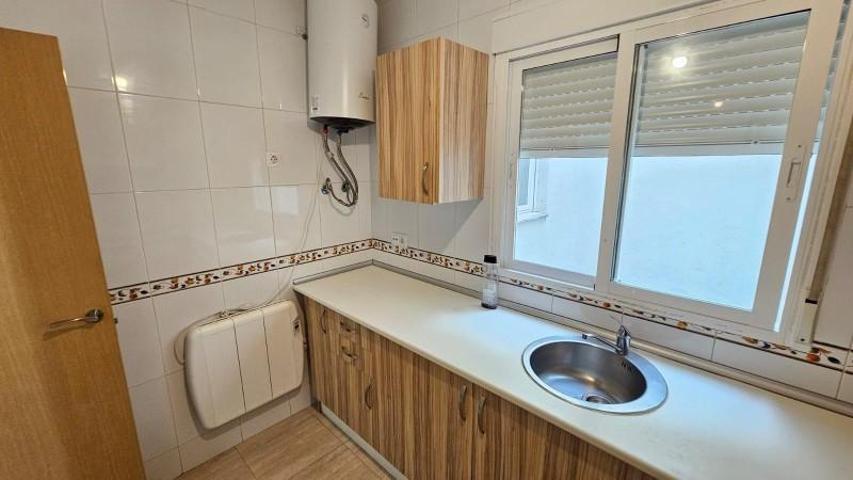 Piso en venta en Carmena, Carmena photo 0