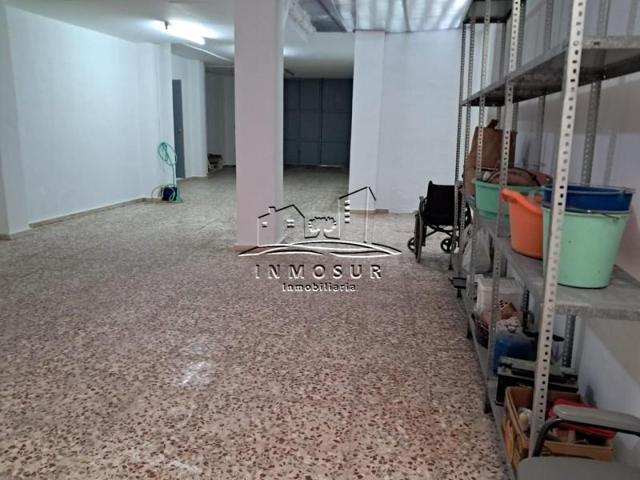 Local comercial en venta en Lucena, Lucena photo 0