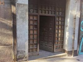 Local comercial en venta en Vigo, Corte Inglés photo 0