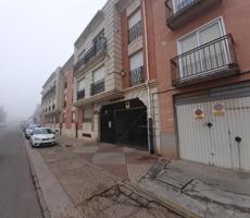 Piso en venta en Cigales, Cigales photo 0