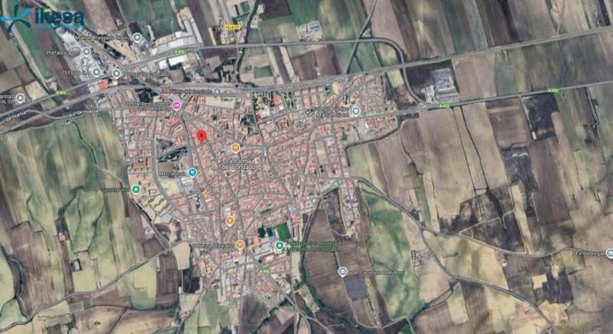 Adosada en venta en La Palma del Condado, Andalucia photo 0