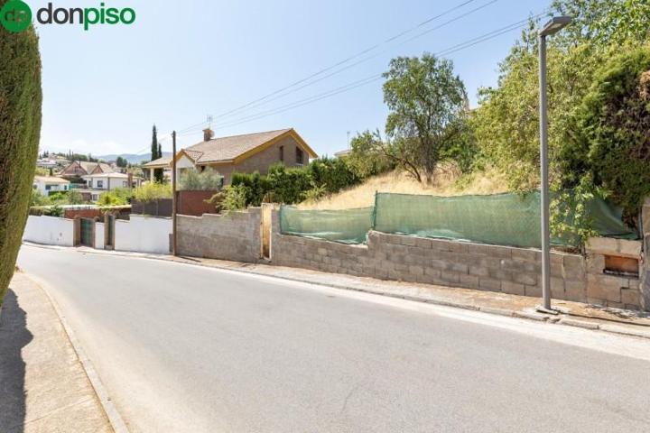 Terreno en venta en Otura, Colegio photo 0