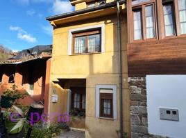Casa en venta en Mieres, Mieres photo 0