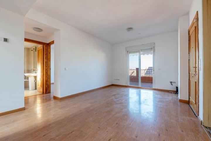 Aticos en venta en Alhendín, ALHENDÍN photo 0