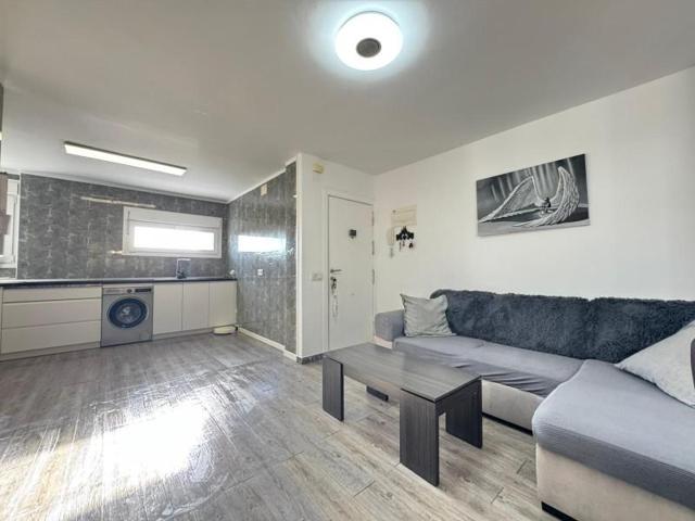 Piso en venta en Algeciras, Reconquista photo 0