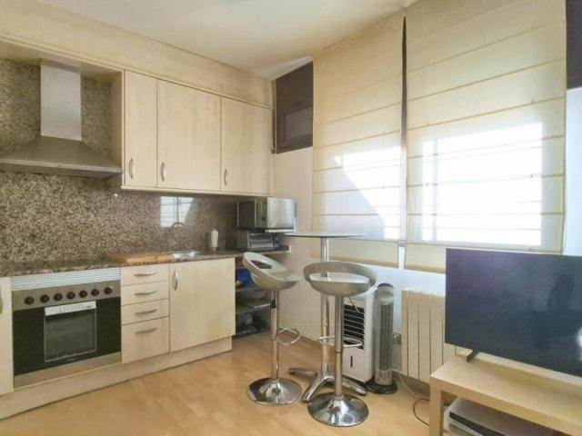 Piso en venta en Terrassa, POBLE NOU. ZONA ESPORTIVA photo 0