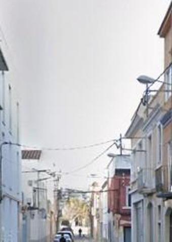 Casa en venta en Reus, Llevant photo 0