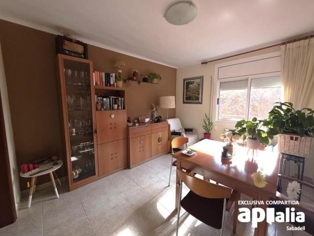 Piso en venta en Sabadell, Can Puiggener photo 0