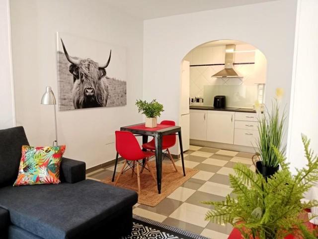 Piso en venta en Roquetas de Mar, Centro photo 0