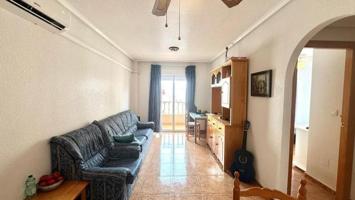 Apartamento en venta en Torrevieja, Torrevieja photo 0