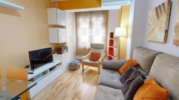 Piso en venta en Zaragoza, Delicias photo 0