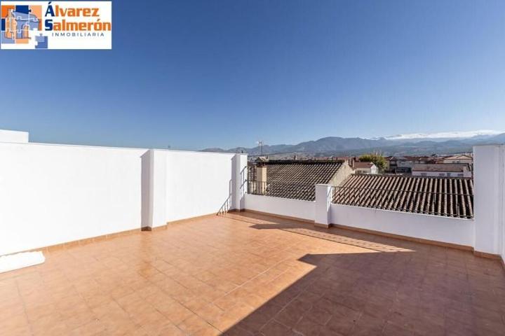 Aticos en venta en Ogíjares, Zona metropolitana photo 0