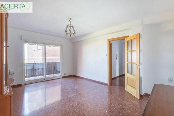 Piso en venta en Granada, Alcampo photo 0