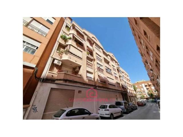 Local comercial en venta en Lorca photo 0