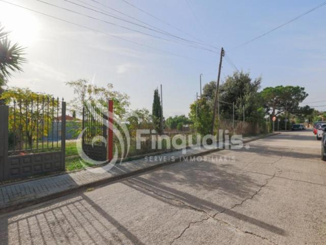 Terreno en venta en Santa Eulàlia de Ronçana photo 0