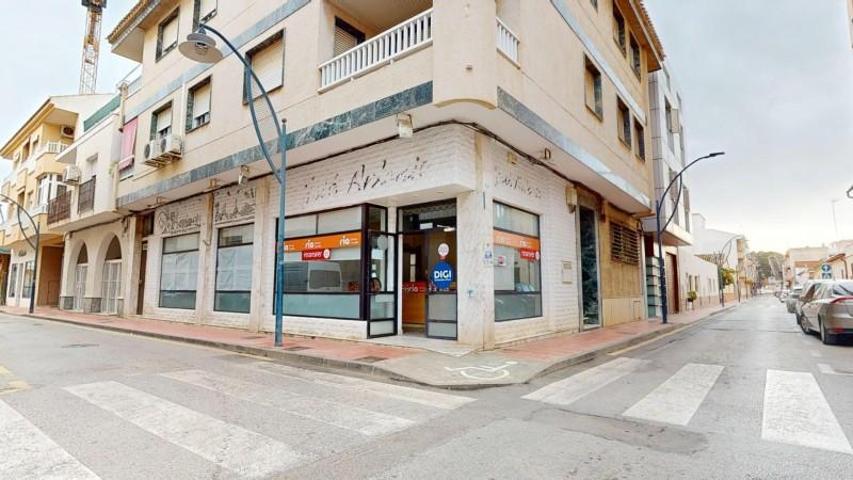 Local comercial en venta en San Javier, Santiago de la Ribera photo 0