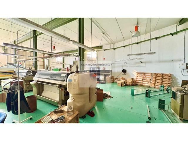 Nave industrial en venta en Cocentaina photo 0