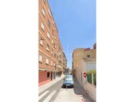 Piso en venta en Torrent photo 0