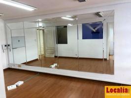 Oficina en venta en Torrelavega photo 0