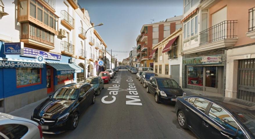 Local comercial en venta en Baena, Centro-Ensanche photo 0