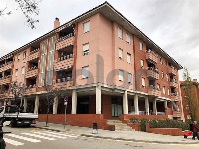 Local comercial en venta en Santa Coloma de Cervelló, Baix Llobregat Sud photo 0