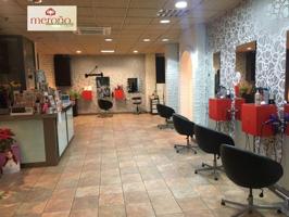 Local comercial en venta en Elche, Carrus photo 0