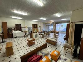 Local comercial en venta en Simat de la Valldigna, Cerca del centro photo 0