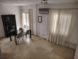 Piso en venta en Utrera, Plaza Los Angeles photo 0