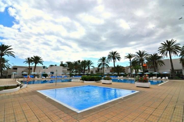 Piso en venta en Arona, Costa del Silencio photo 0