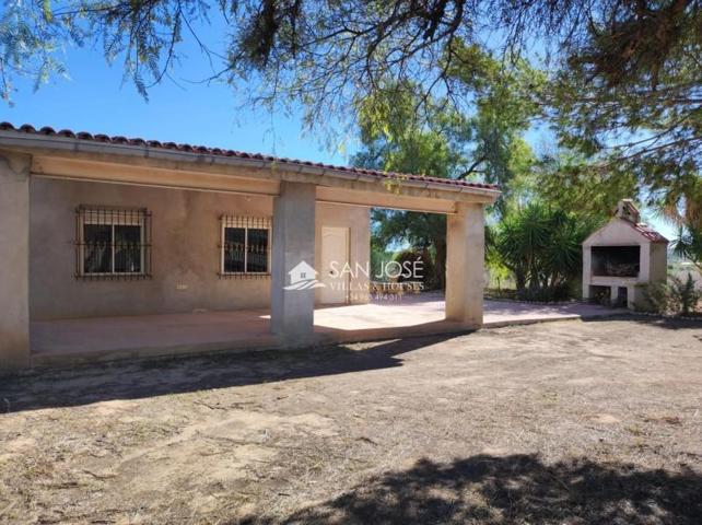 Chalet en venta en Aspe, Crtra hondon de las nieves photo 0