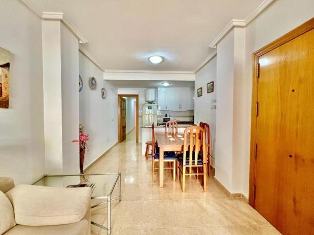 Apartamento en venta en Torrevieja, Habaneras photo 0
