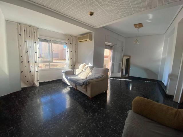 Piso en venta en Torrent, Casco antiguo photo 0