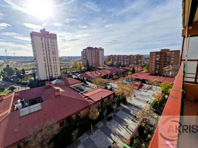 Piso en venta en Toledo, Calle Río Fuentebrada, 45007 photo 0