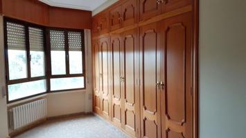 Piso en venta en La Roda, Centro photo 0